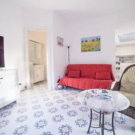 Conchiglia Blu Con Piscina Villa